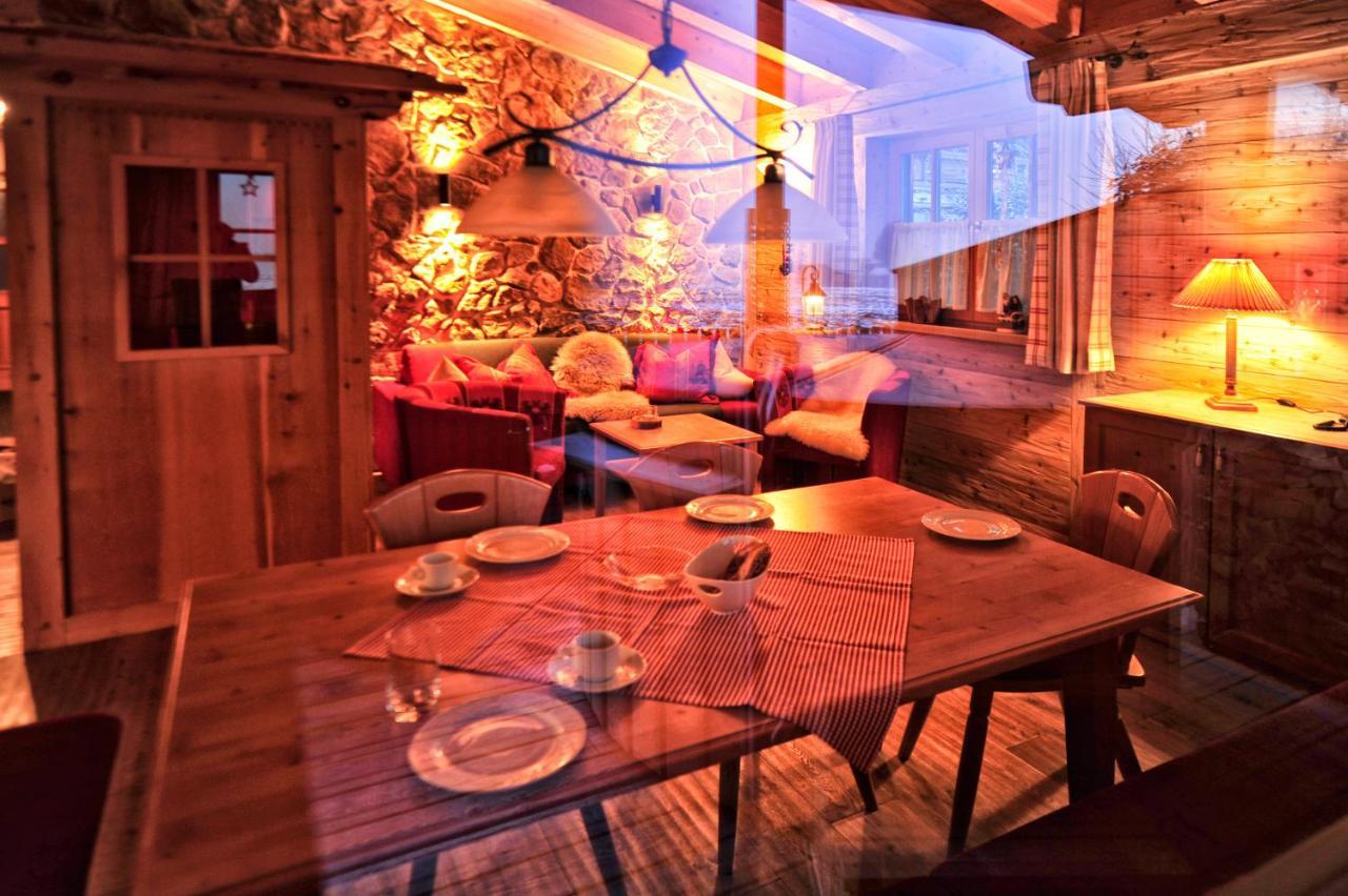 Luxury Chalets Wiesenruh بيشلباخ المظهر الخارجي الصورة