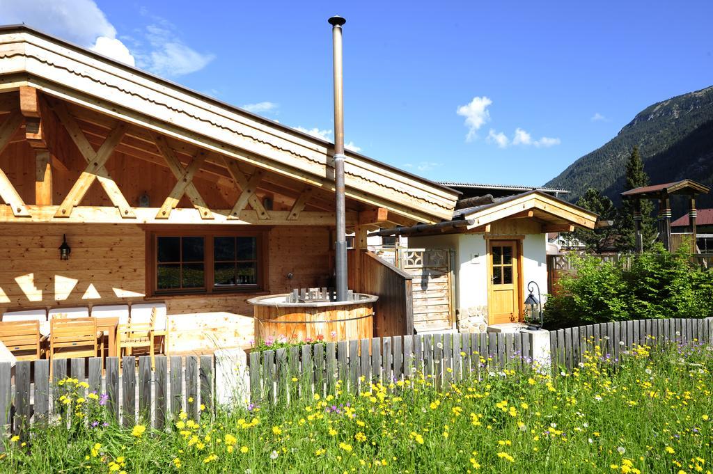 Luxury Chalets Wiesenruh بيشلباخ المظهر الخارجي الصورة