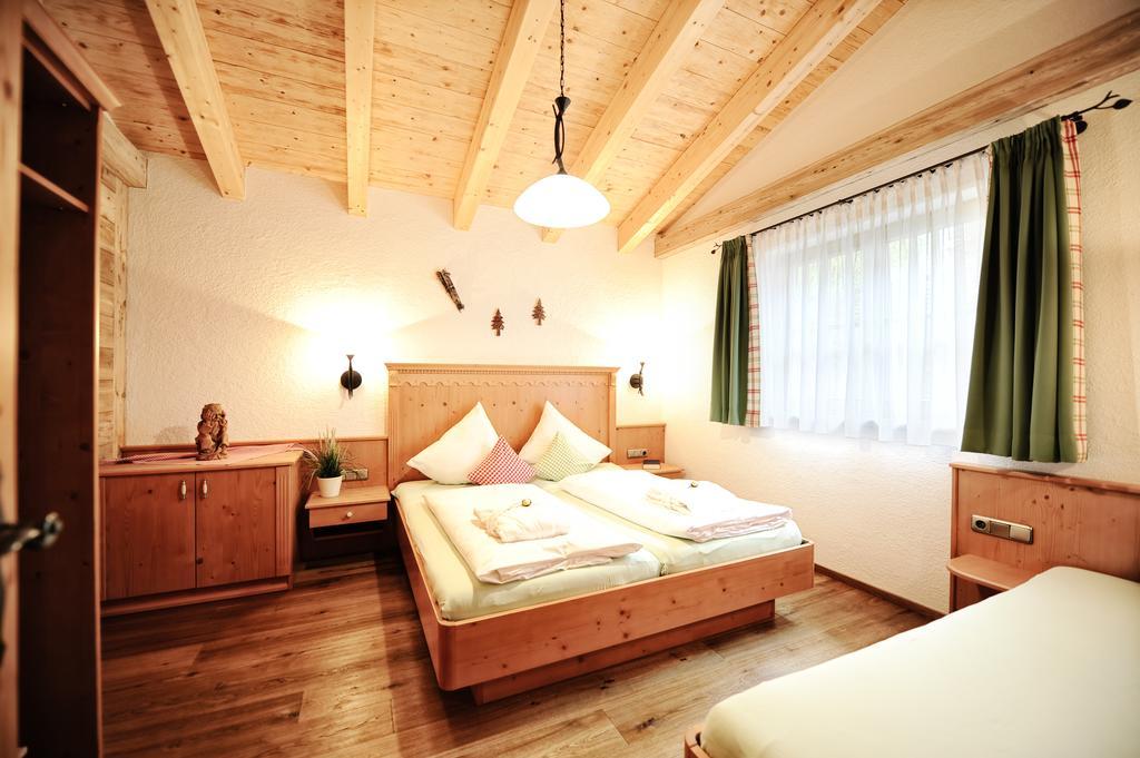 Luxury Chalets Wiesenruh بيشلباخ المظهر الخارجي الصورة