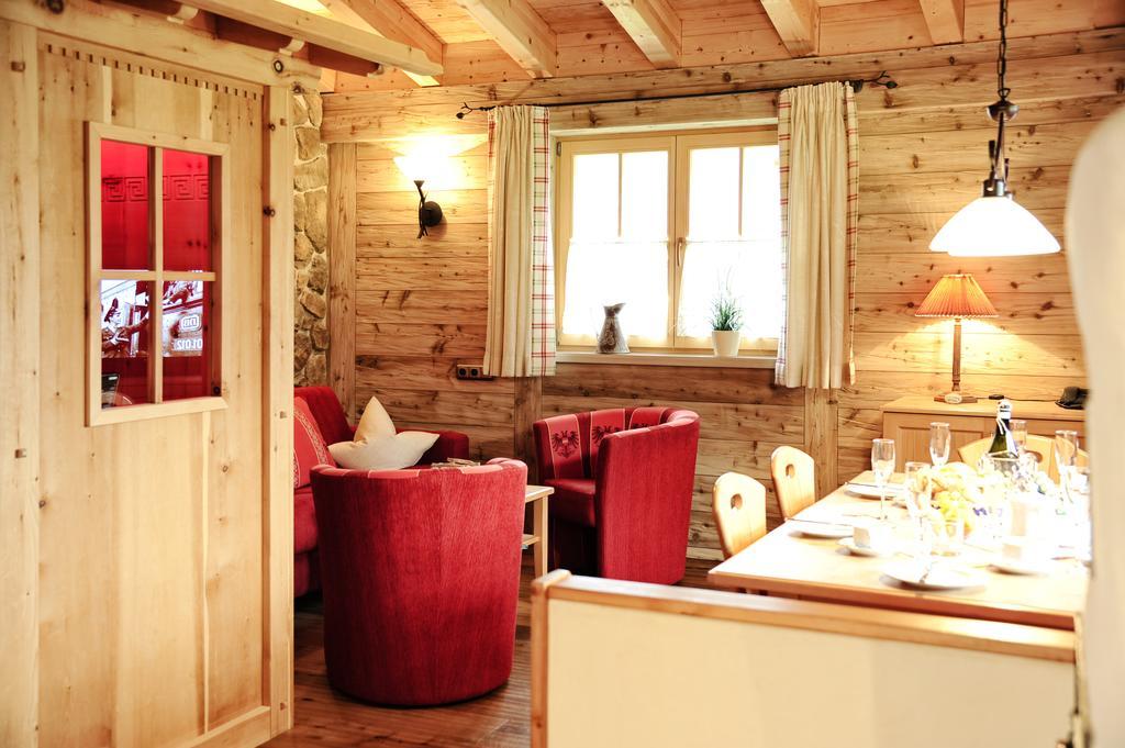 Luxury Chalets Wiesenruh بيشلباخ المظهر الخارجي الصورة