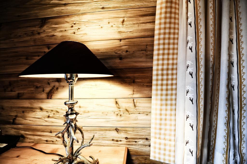 Luxury Chalets Wiesenruh بيشلباخ المظهر الخارجي الصورة